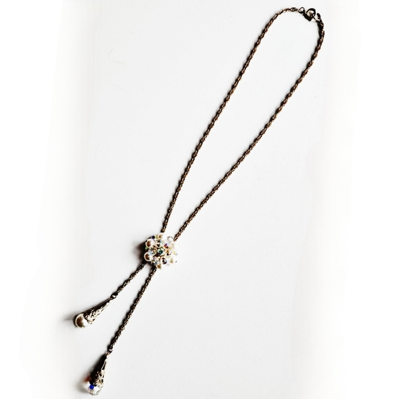 Vintage Lariat Necklace w/Faux Pearls and Crystal Beads - Picture 2 of 5